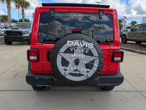 2025 Jeep Wrangler Sport