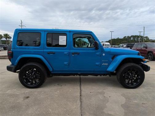 2024 Jeep Wrangler 4xe Sahara