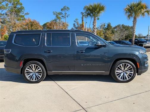 2022 Jeep Grand Wagoneer Series III