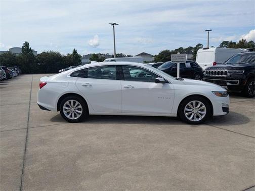 2024 Chevrolet Malibu LT