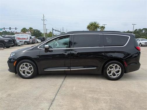 2023 Chrysler Pacifica Limited