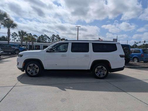 Bright White Clearcoat 2024 Jeep Wagoneer L Series II