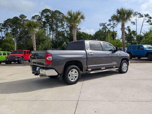 Magnetic Gray Metallic 2016 Toyota Tundra SR5