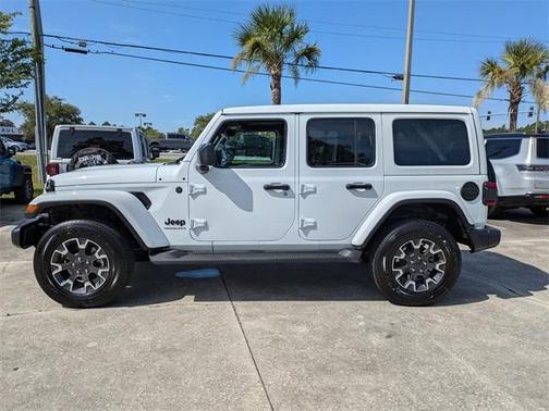 2025 Jeep Wrangler Sahara