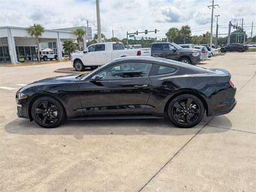 2023 Ford Mustang EcoBoost