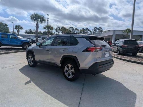 Silver Sky Metallic 2024 Toyota RAV4 XLE