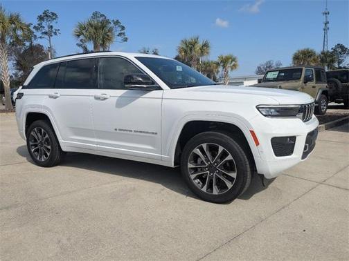 2025 Jeep Grand Cherokee Overland