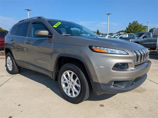 2018 Jeep Cherokee Latitude Plus