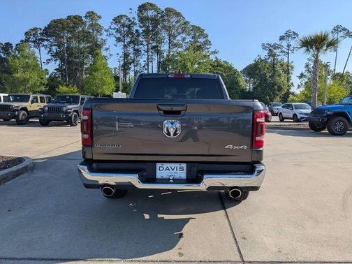Crystal Metallic 2024 RAM 1500 Laramie