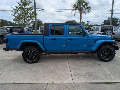 2025 Jeep Gladiator Sport