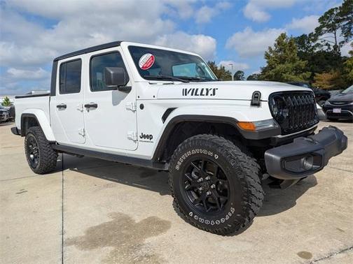 2024 Jeep Gladiator Sport