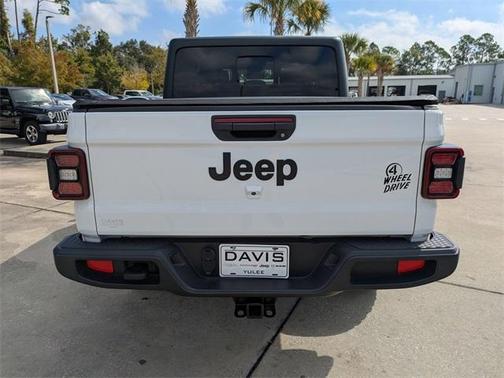 2024 Jeep Gladiator Sport