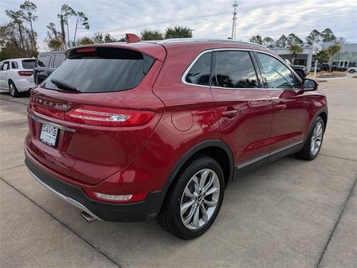 2019 Lincoln MKC Select