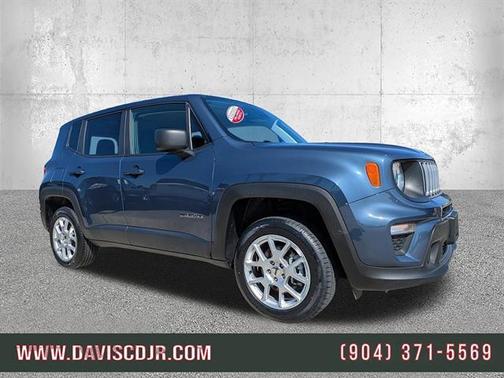 Slate Blue Pearlcoat 2023 Jeep Renegade Latitude