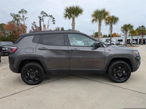 2023 Jeep Compass Trailhawk