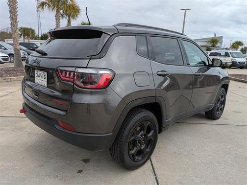 2023 Jeep Compass Trailhawk