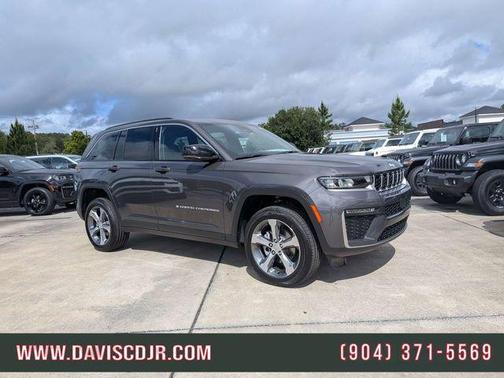 Metallic 2026 Jeep Grand Cherokee Limited
