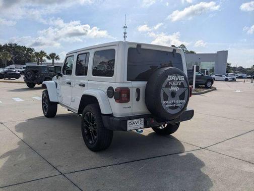 Bright White Clearcoat 2024 Jeep Wrangler 4xe Sahara