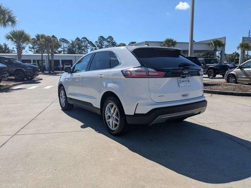 Oxford White 2023 Ford Edge SEL