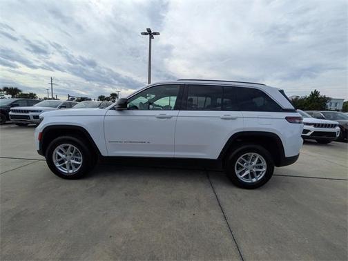 2025 Jeep Grand Cherokee Laredo X