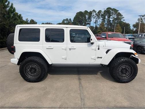 2021 Jeep Wrangler Unlimited Sahara Altitude