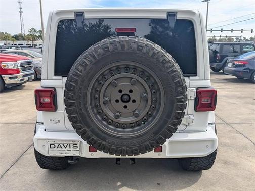 2021 Jeep Wrangler Unlimited Sahara Altitude