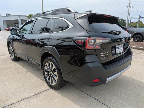 2024 Subaru Outback Touring