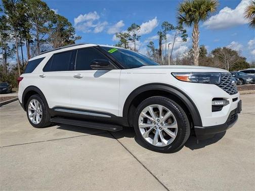 2022 Ford Explorer Platinum