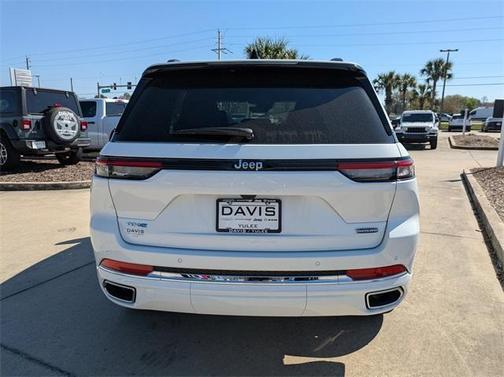 2025 Jeep Grand Cherokee 4xe Overland