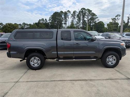 2019 Toyota Tacoma SR
