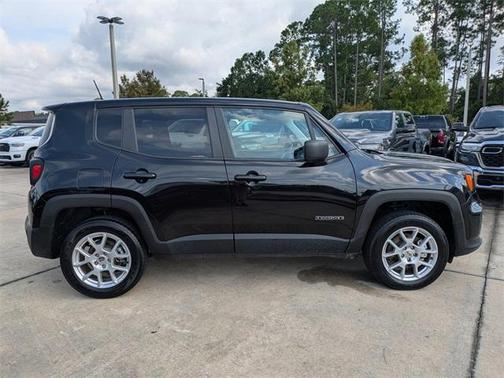 2023 Jeep Renegade Latitude