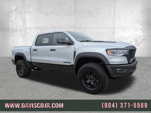 Silver Zynith 2026 RAM 1500 RHO