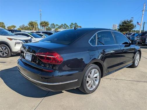2018 Volkswagen Passat 2.0T SE