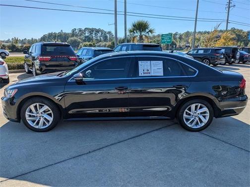 2018 Volkswagen Passat 2.0T SE