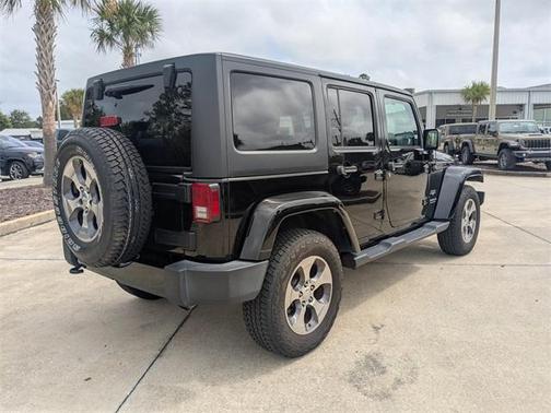 2017 Jeep Wrangler Unlimited Sahara