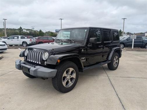 2017 Jeep Wrangler Unlimited Sahara