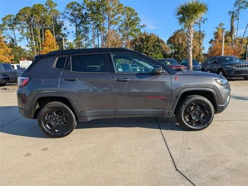 2023 Jeep Compass Trailhawk