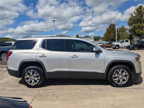 2020 GMC Acadia SLT