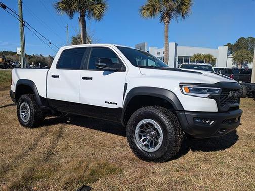 Bright White Clearcoat 2026 RAM 1500 RHO