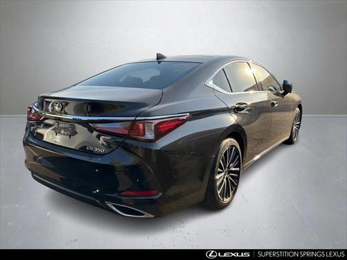 2022 Lexus ES 350 Base
