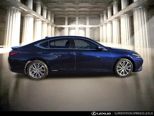 2019 Lexus ES 300h Premium