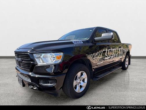 Diamond Black Crystal Pearlcoat 2020 RAM 1500 Big Horn/Lone Star