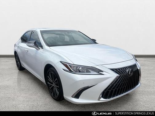 Eminent White Pearl 2025 Lexus ES 300h Base