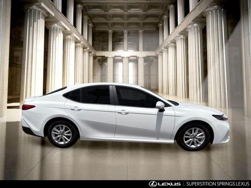 Ice Cap 2025 Toyota Camry LE