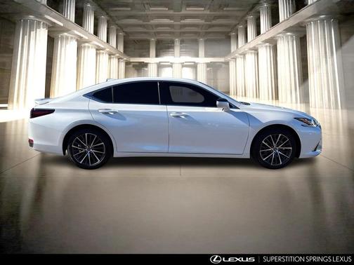 2025 Lexus ES 300h Base