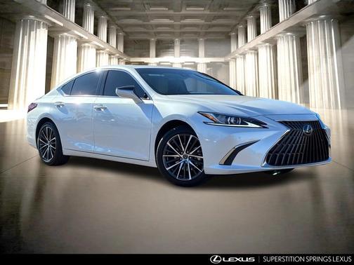 2025 Lexus ES 300h Base