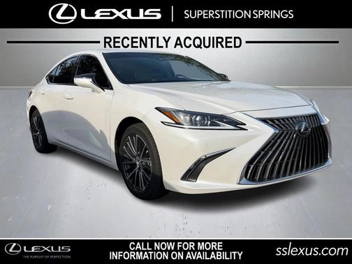 2025 Lexus ES 300h Base