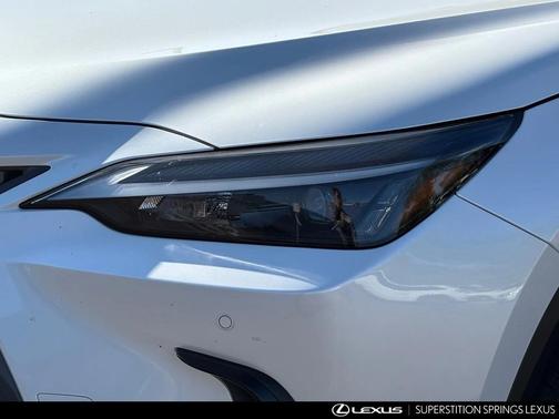 2025 Lexus NX 350h Premium