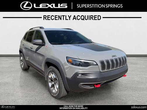 Sting-Gray 2019 Jeep Cherokee Trailhawk
