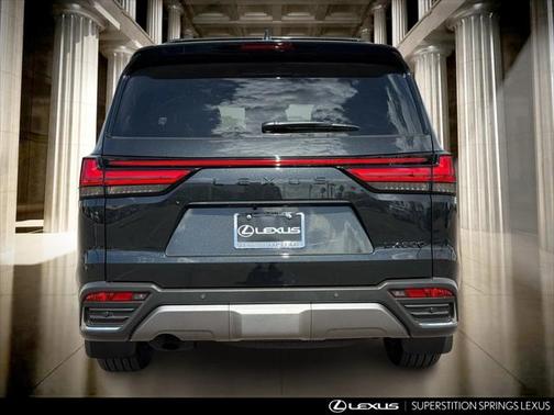 2025 Lexus LX 600 Premium